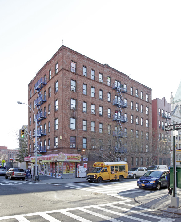 1661-1663 Park Ave in New York, NY - Foto de edificio