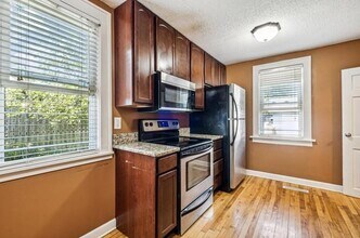 3743 N Colfax Ave in Minneapolis, MN - Building Photo - Building Photo