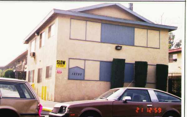 12750 Torch St in Baldwin Park, CA - Building Photo