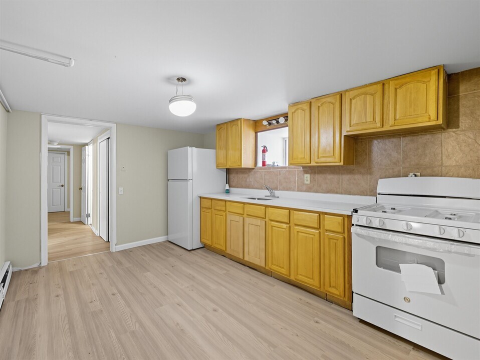 64 Liberty Pl in Weehawken, NJ - Building Photo