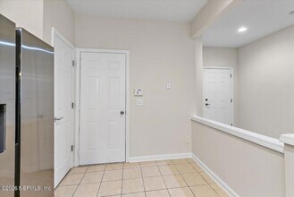 13305 Stone Pond Dr in Jacksonville, FL - Building Photo - Building Photo