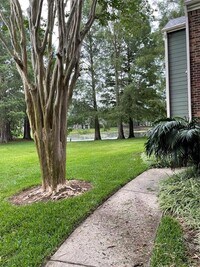 2225 Metropolitan Way photo'