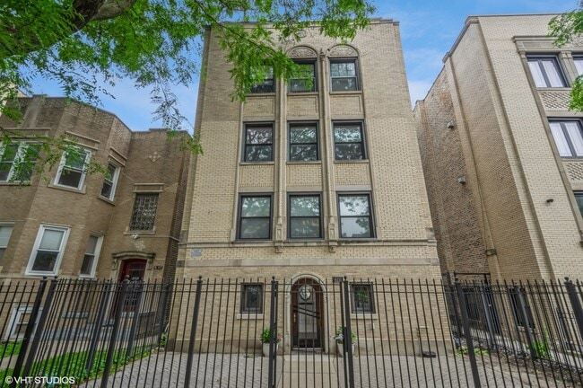 property at 6111 N Washtenaw Ave