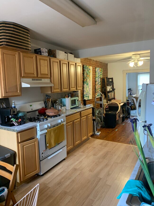 property at 6 Mead St