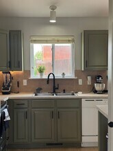 16119 Cherrywood St in Omaha, NE - Foto de edificio - Building Photo