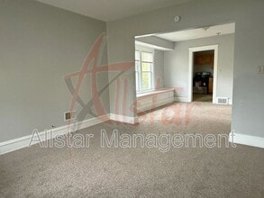 3018 E 125th St in Cleveland, OH - Building Photo - Building Photo