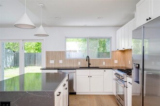 1619 Chippeway Ln in Austin, TX - Building Photo - Building Photo