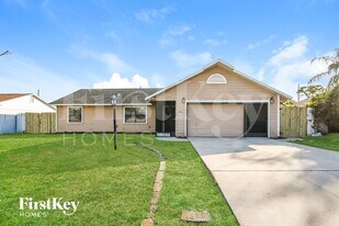 3208 Buckland St in Deltona, FL - Building Photo