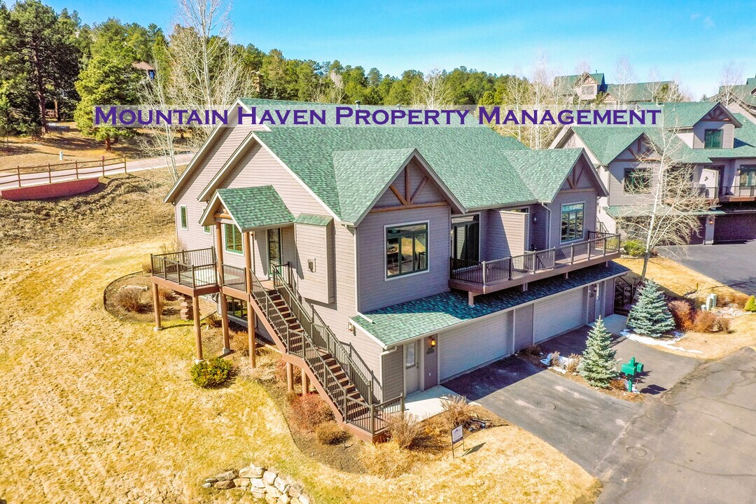 31008 Big Bear Dr in Evergreen, CO - Building Photo