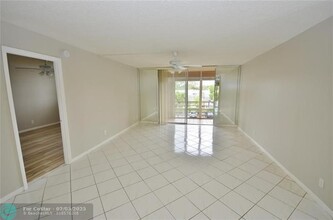 403 NW 68th Ave in Plantation, FL - Building Photo - Building Photo