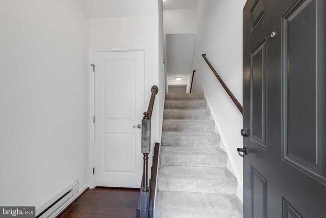 42237 Piebald Square in Aldie, VA - Building Photo - Building Photo