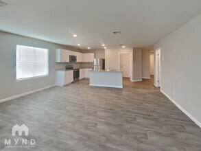 2060 E Velvet Pl in Casa Grande, AZ - Foto de edificio - Building Photo