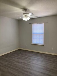 705 W Garland St photo'