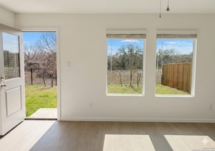 1913 Ventasso Blvd in Providence Village, TX - Foto de edificio - Building Photo