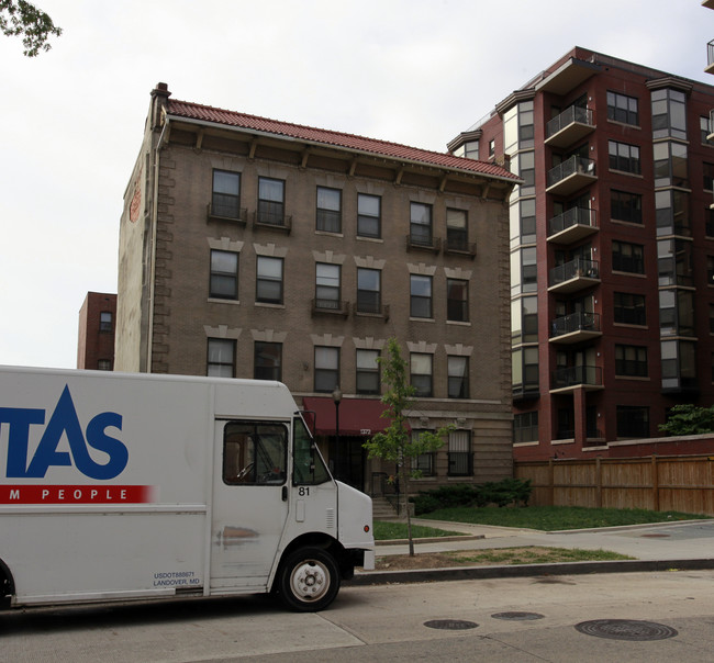 Kenyon Apartments in Washington, DC - Building Photo - Building Photo