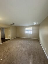 5223 Peach Ave in Seffner, FL - Building Photo - Building Photo