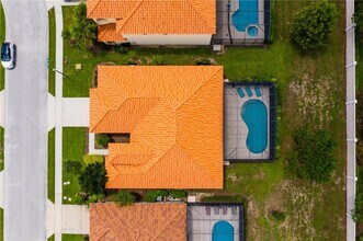 4027 Oakrise Lp in Davenport, FL - Building Photo - Building Photo