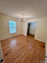 137 Oakcrest Rd in Huntsville, AL - Building Photo - Building Photo