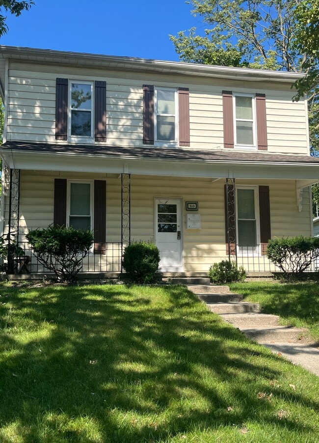 property at 310 S Washington St