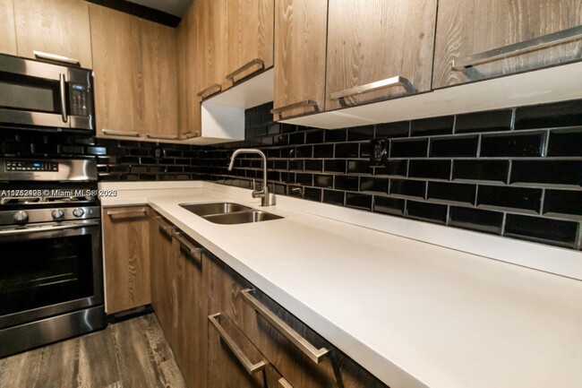 733 85th St in Miami Beach, FL - Building Photo - Building Photo