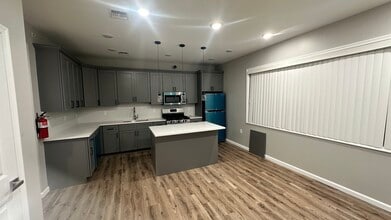 275-277-277 16th Ave in Newark, NJ - Building Photo - Building Photo