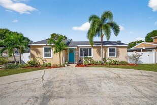 1334 59th St N in St. Petersburg, FL - Building Photo