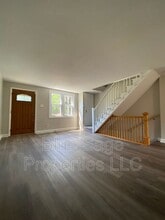 337 N Bishop Ave in Clifton Heights, PA - Building Photo - Building Photo