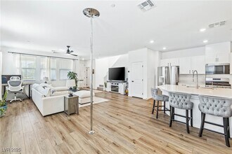 2734 Fantoni St in Henderson, NV - Building Photo - Building Photo