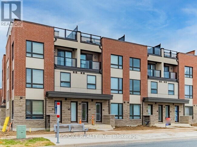 28 Humberwood Blvd in Toronto, ON - Building Photo - Building Photo