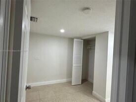 601 SW 10th St in Delray Beach, FL - Building Photo