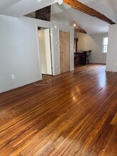 79 Bond St, Unit D in Rochester, NY - Building Photo - Building Photo