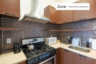 Room in Shared 3 bed/2 bath home, Unit A in Brooklyn, NY - Foto de edificio - Building Photo
