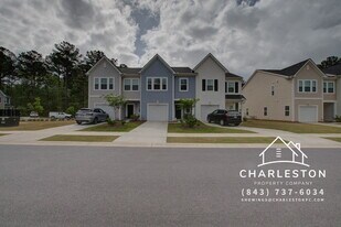 4105 Quincy Adams Ln in Charleston, SC - Building Photo