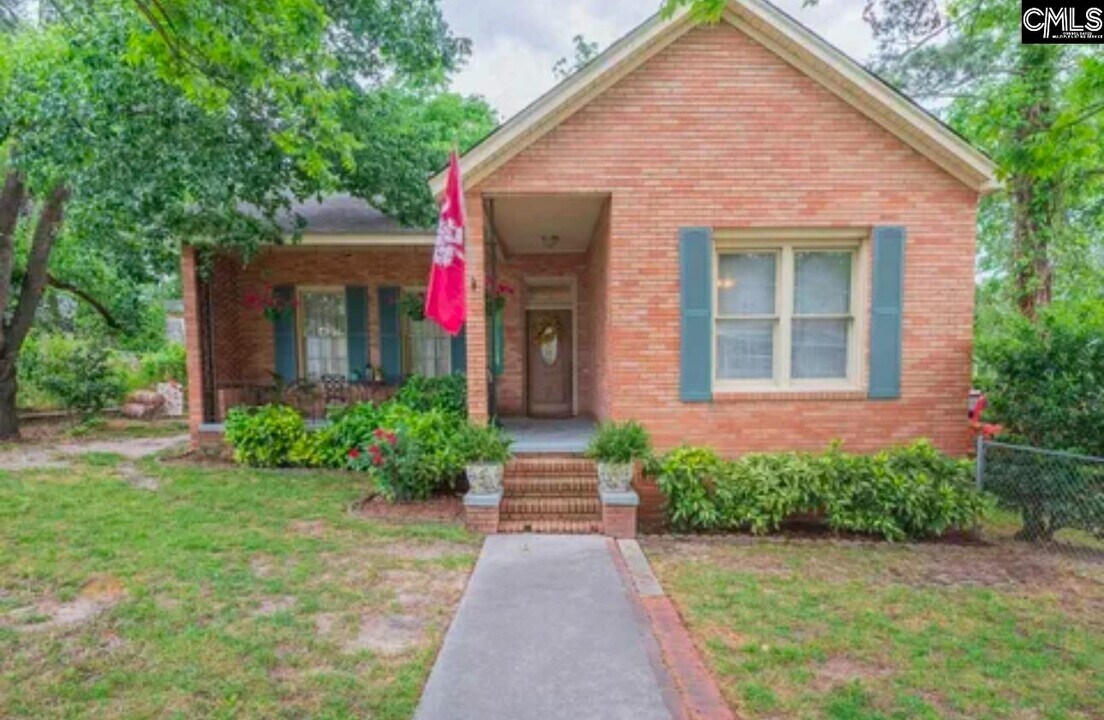 900 Texas St in Columbia, SC - Building Photo