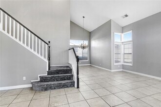 2421 W Calle Celeste Dr in Rialto, CA - Building Photo - Building Photo