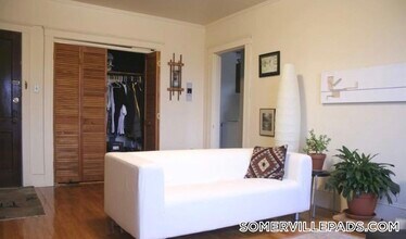 155 Summer St in Somerville, MA - Foto de edificio - Building Photo