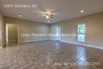 19897 River Mill Dr in Fairhope, AL - Building Photo - Building Photo