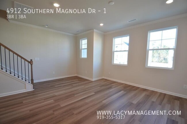 4912 Southern Magnolia Dr in Raleigh, NC - Building Photo - Building Photo