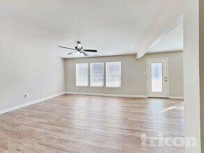 1210 Willow Bridge Ct in Charlotte, NC - Foto de edificio - Building Photo