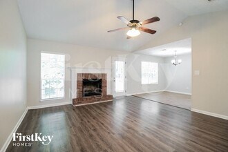 1417 Oak Knoll Dr NE in Conyers, GA - Building Photo - Building Photo