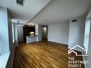 1337 W Fargo Ave in Chicago, IL - Foto de edificio - Building Photo