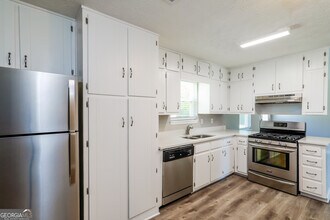 3096 Park Ln in Snellville, GA - Building Photo - Building Photo
