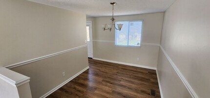 11607 Eastport Dr in Louisville, KY - Building Photo - Building Photo