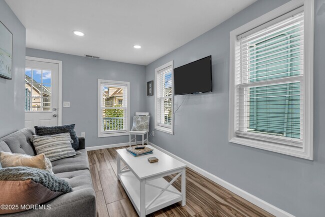 68 Clark Ave in Ocean Grove, NJ - Building Photo - Building Photo