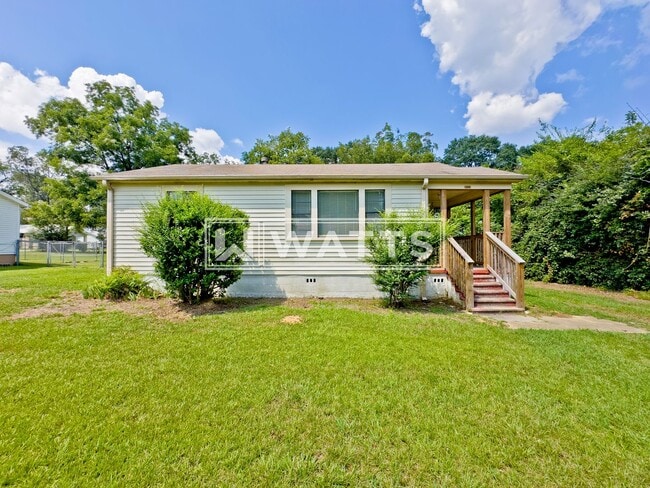 property at 3121 Monroe Ave