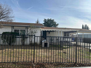 35133 Faith Dr in Yucaipa, CA - Building Photo - Building Photo