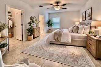 858 Rue Labeau Cir in Ft. Myers, FL - Foto de edificio - Building Photo