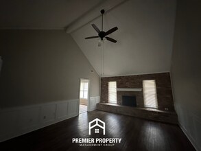 968 Boones Hollow Dr in Memphis, TN - Building Photo - Building Photo