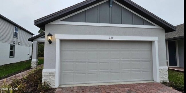 property at 236 Links Ter Blvd