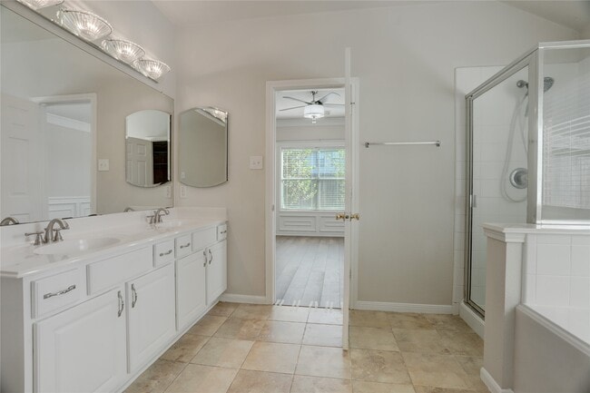 property at 5503 Gatesprings Ln